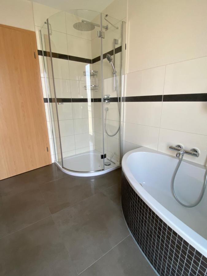 Elviras Apartment Зінген Номер фото